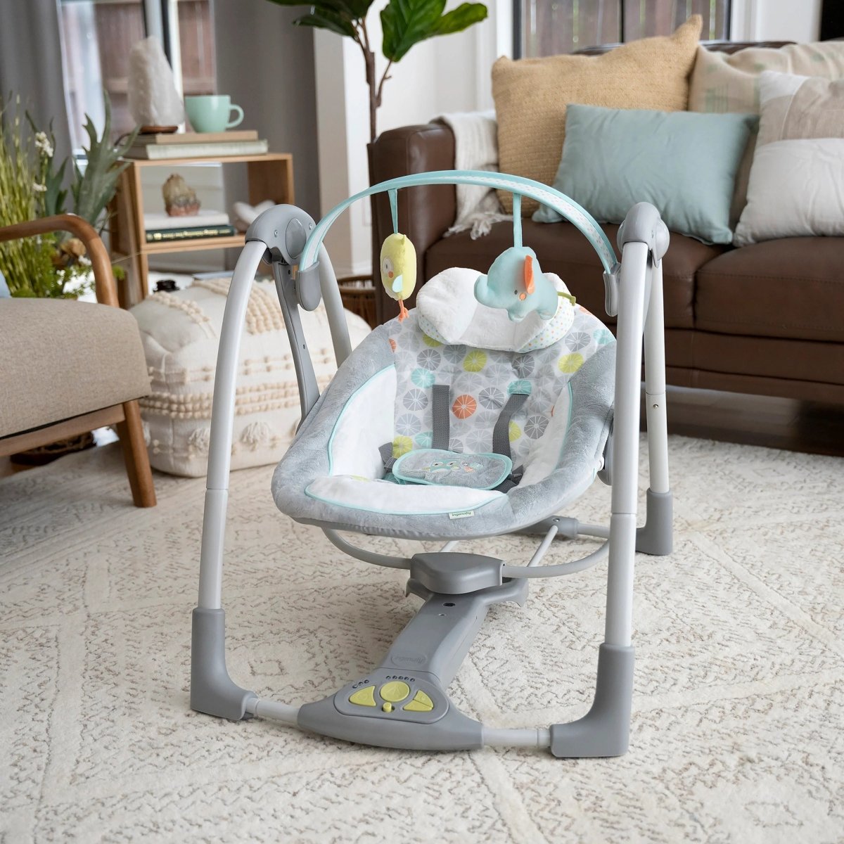 INGENUITY™ SWING 'N GO PORTABLE SWING - HUGS & HOOTS - Premium for Kids in Qatar | Toysaro.com