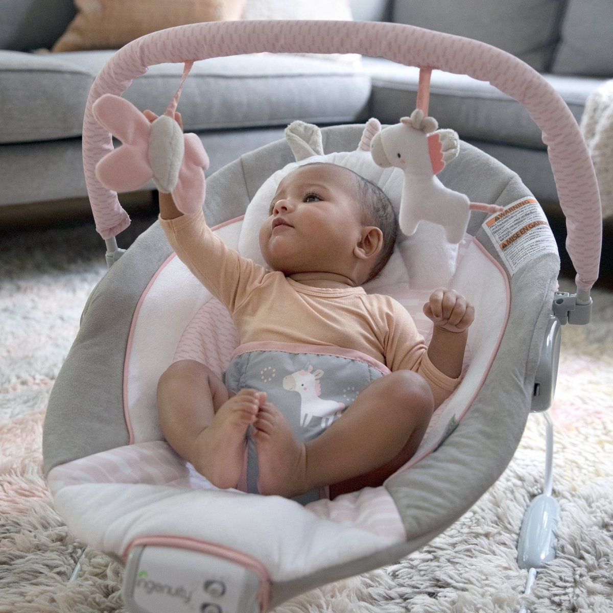 CRADLING BOUNCER - FLORA THE UNICORN - Premium for Kids in Qatar | Toysaro.com