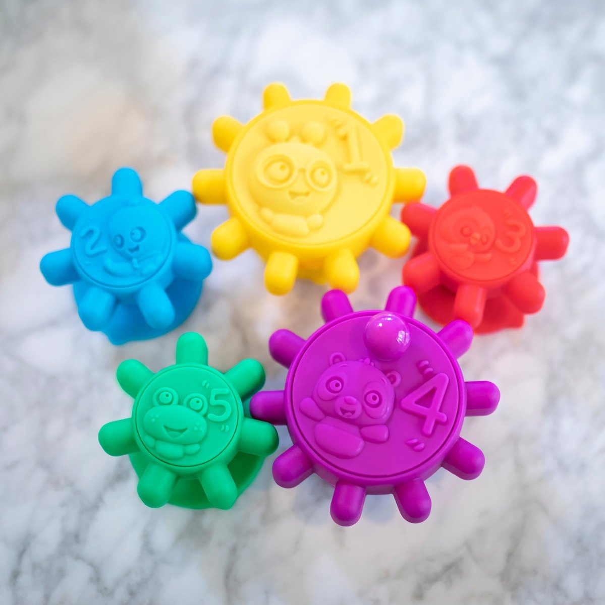 BABY EINSTEIN™ GEARS OF DISCOVERY SUCTION - CUP GEARS - Premium for Kids in Qatar | Toysaro.com