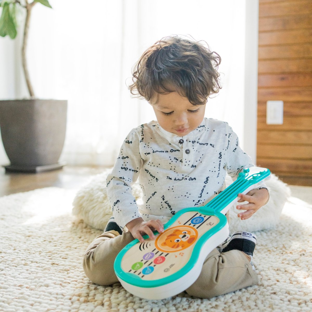 BABY EINSTEIN™ SING & STRUM MAGIC TOUCH UKULELE - Premium for Kids in Qatar | Toysaro.com