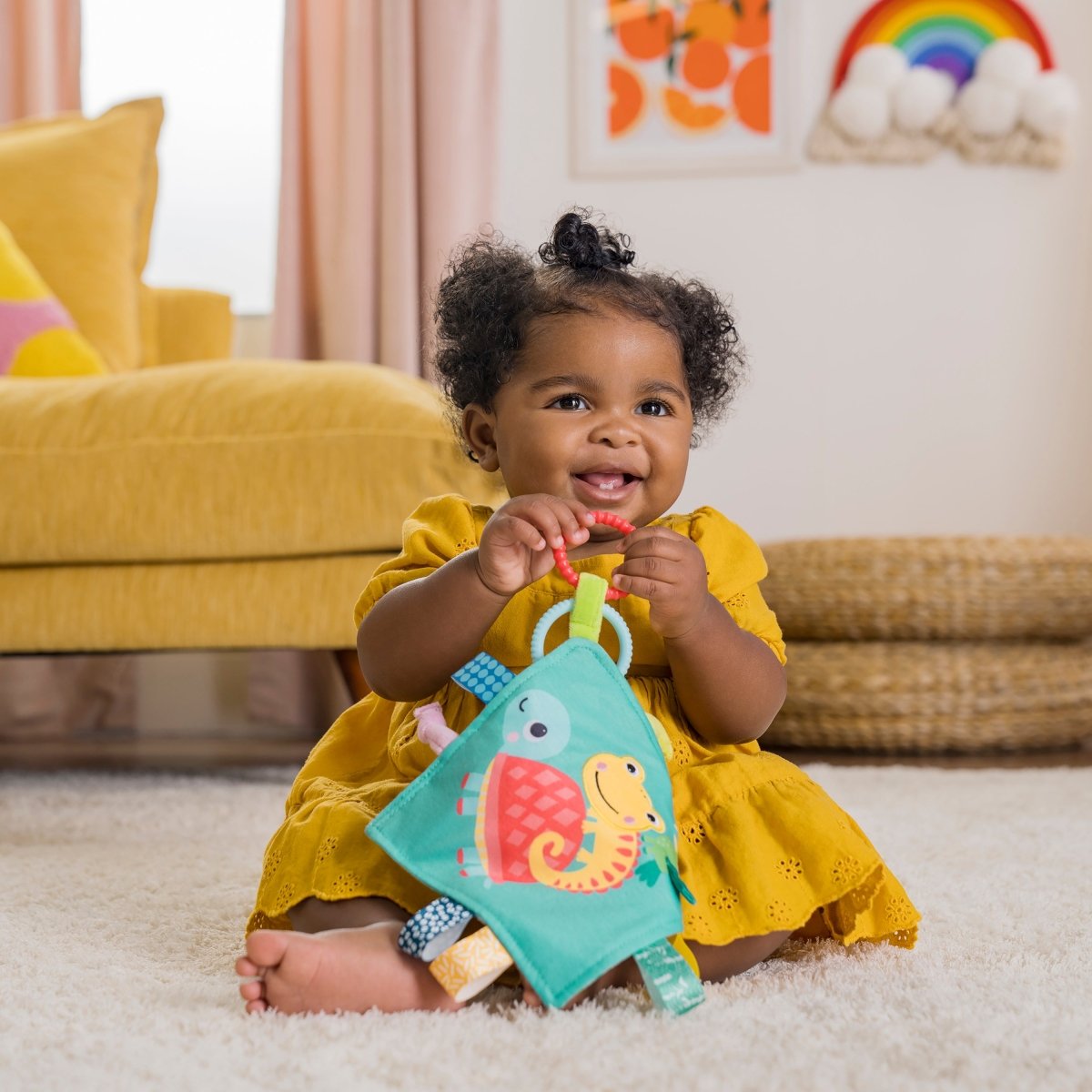 BRIGHT STARTS™FUZZY FEELIES SOOTHING BLANKIE - Premium for Kids in Qatar | Toysaro.com