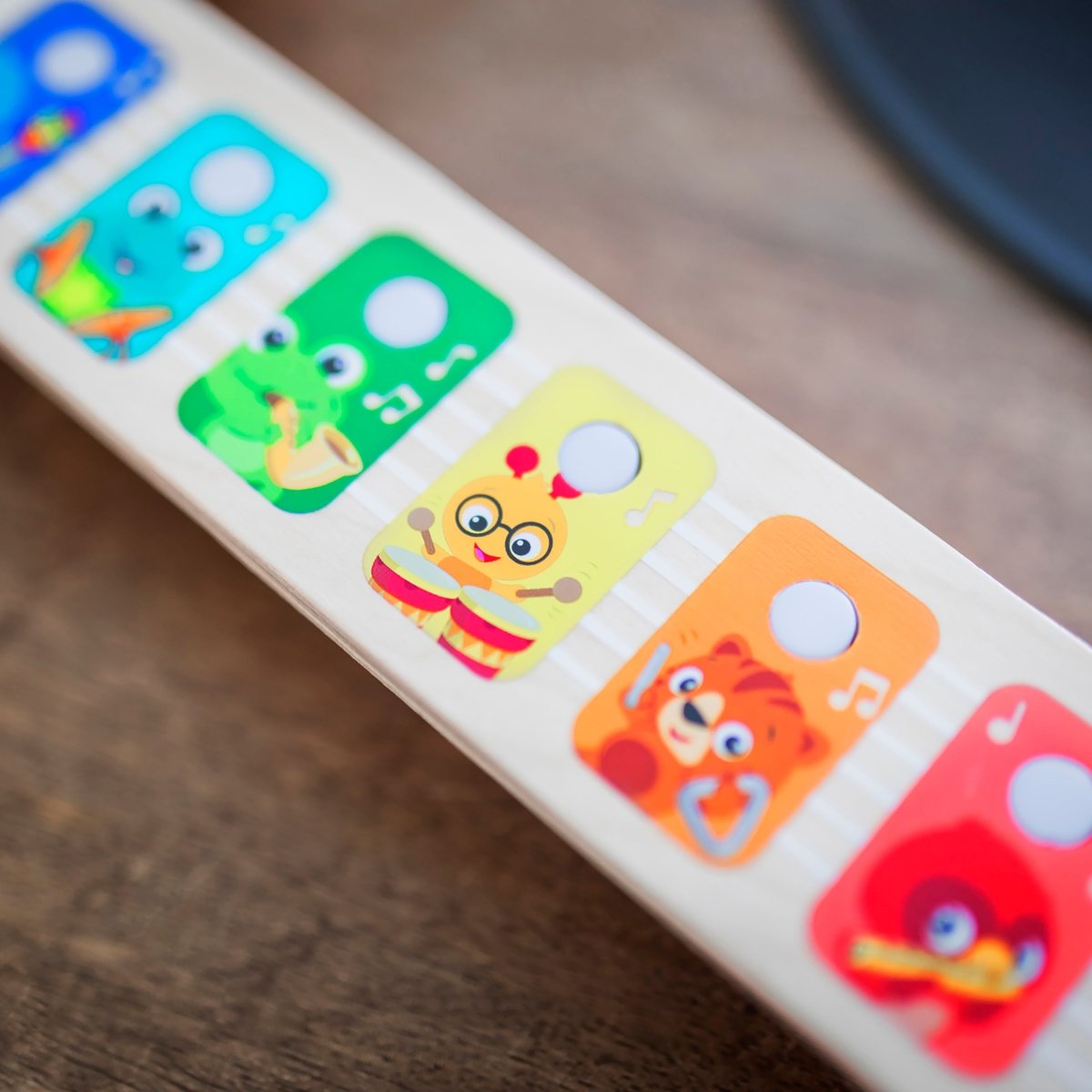 HAPE CONNECTED GUITAR - Premium for Kids in Qatar | Toysaro.com
