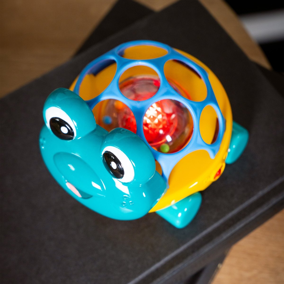 BABY EINSTEIN™CURIOUS CAR NEPTUNE OBALL TOY CAR & RATTLE - Premium for Kids in Qatar | Toysaro.com