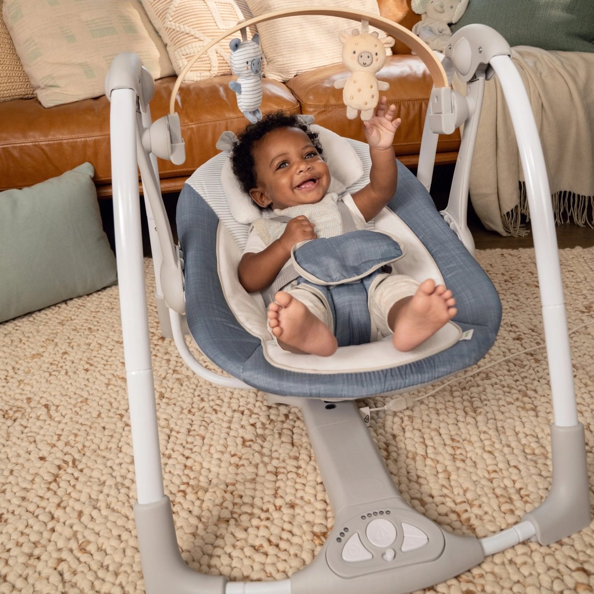 INGENUITY™SWING 'N GO PORTABLE SWING - CHAMBRAY - Premium for Kids in Qatar | Toysaro.com