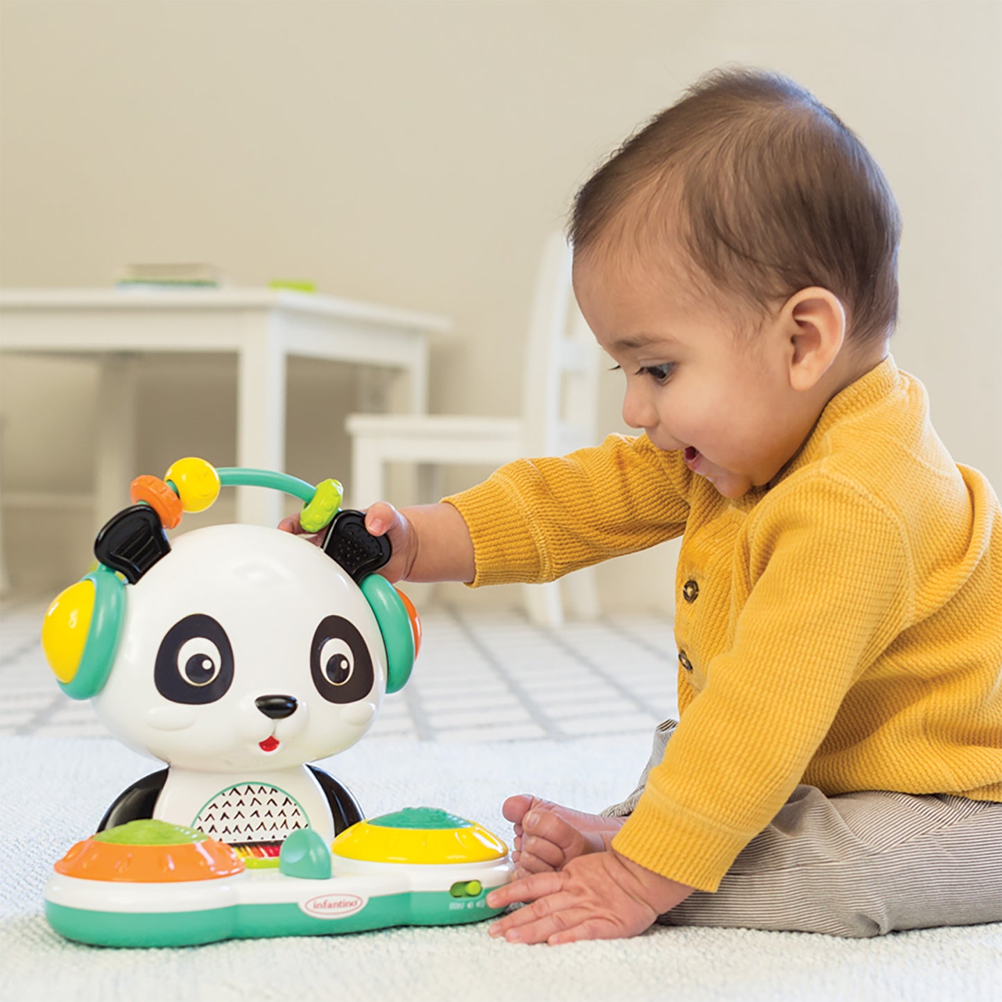 INFANTINO SPIN & SLIDE DJ PANDA
