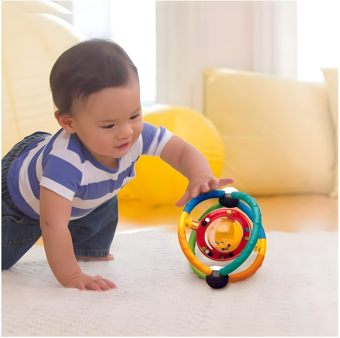 ORBIT RATTLE INFANTINO