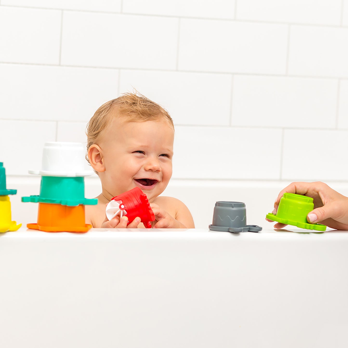 SPLISH N SPLASH BATH PLAY SET INFANTINO