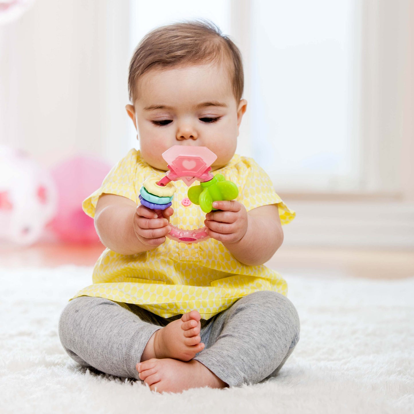 INFANTINO CHEW & PLAY RING TEETHER FOR BABY SUITABLE FROM 0 MONTHS-MULTICOLOR