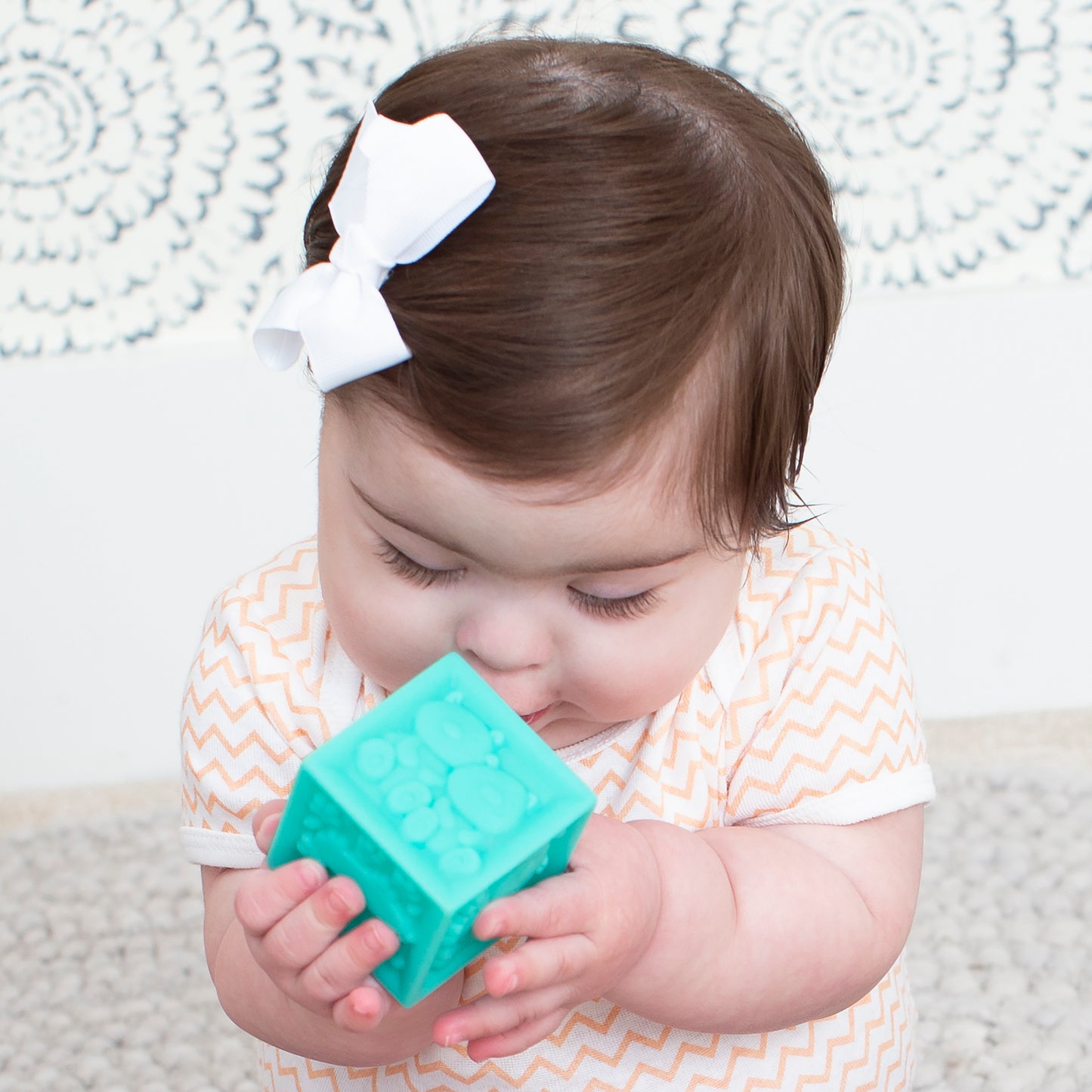 SQUEEZE & STACK BLOCK SET - 8 PCS