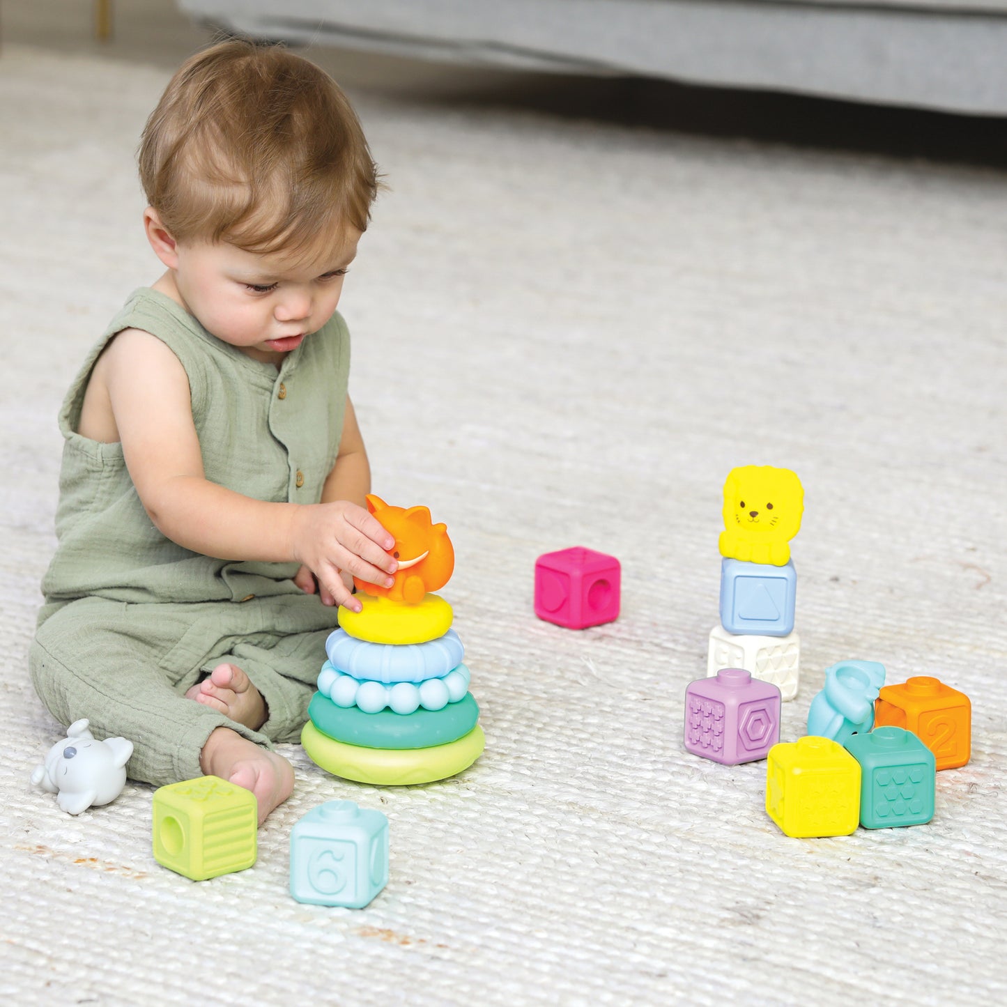 STACKABLES BALLS, BLOCKS & BUDDIES ACTIVITY PLAYSET