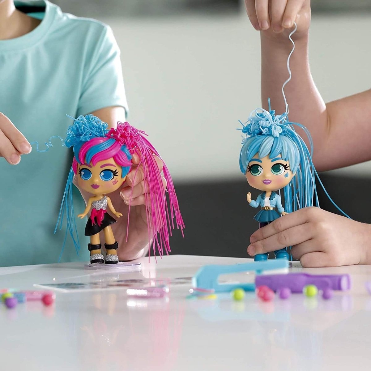 SILVERLIT CURLIGIRLS COLOR CHANGE TWIN ASST - Premium for Kids in Qatar | Toysaro.com