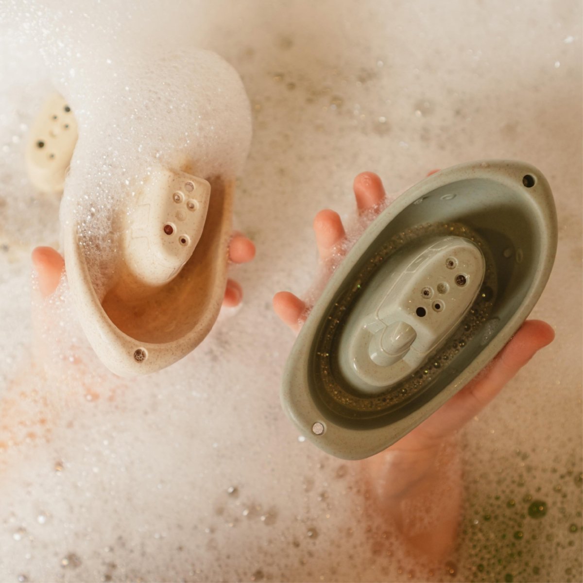 MOON BATHING TOY BOAT CUPS - Premium for Kids in Qatar | Toysaro.com
