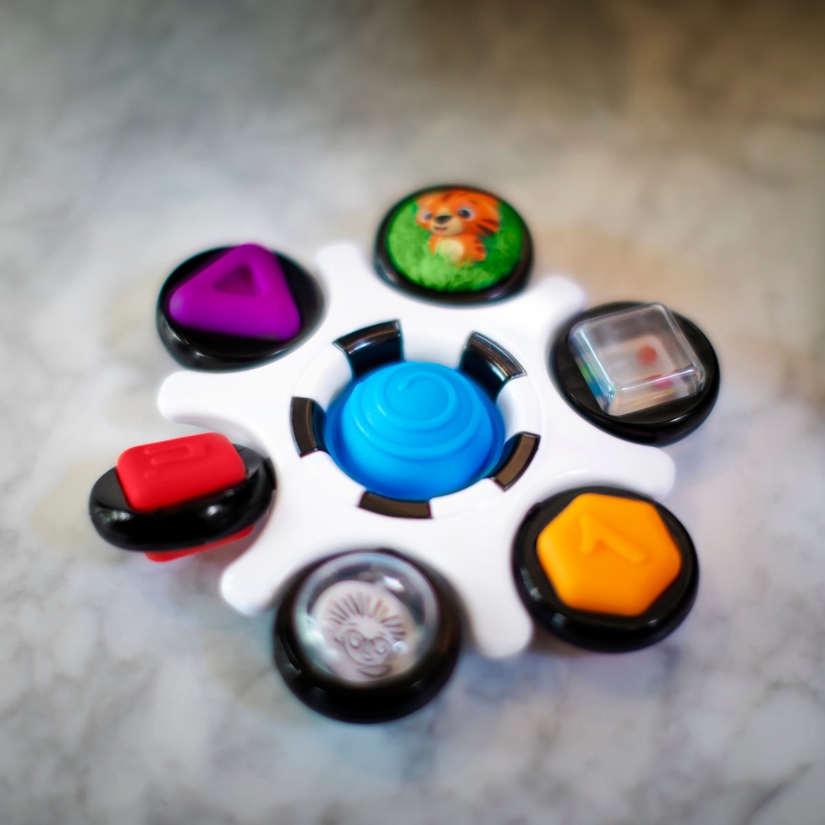 BABY EINSTEIN™ CURIOSITY CLUTCH SENSORY TOY - Premium for Kids in Qatar | Toysaro.com
