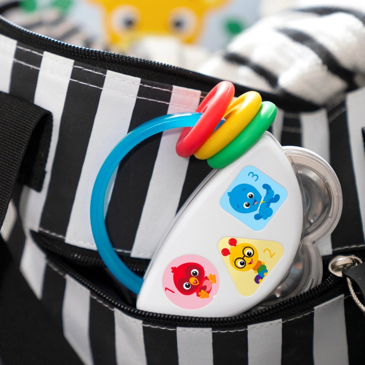 BABY EINSTEIN™TINY TAMBOURINE MUSICAL TOY & RATTLE - Premium for Kids in Qatar | Toysaro.com