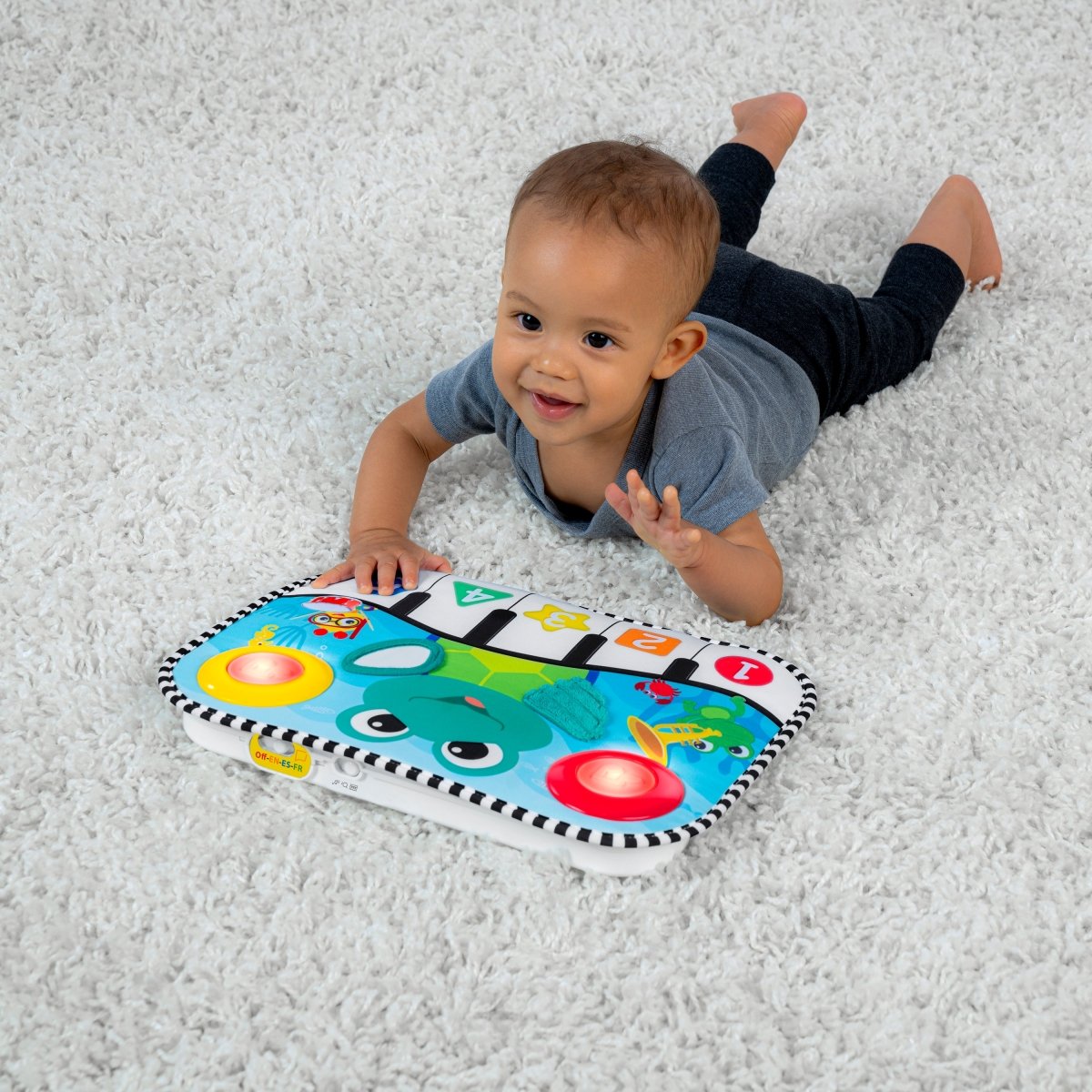 BABY EINSTEIN™ NEPTUNE’S KICK & EXPLORE MUSICAL KICK PAD AND CRIB TOY - Premium for Kids in Qatar | Toysaro.com