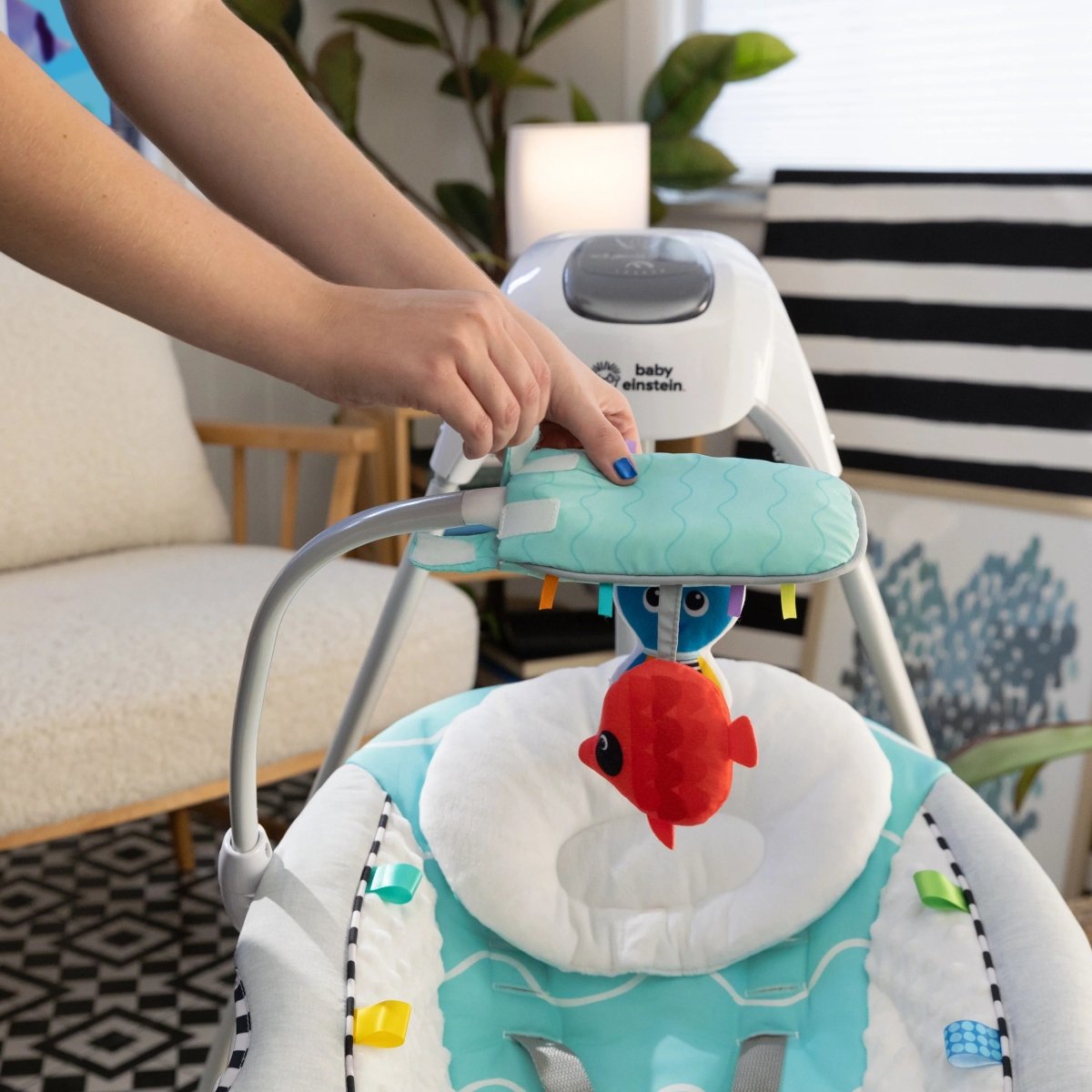 BABY EINSTEIN™CURIOUS COMFORT COMPACT SWING - Premium for Kids in Qatar | Toysaro.com