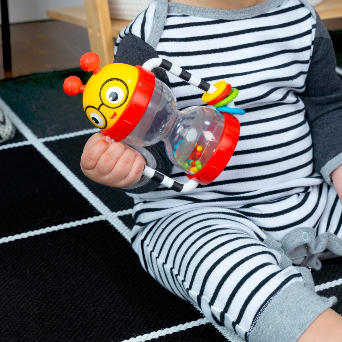 BABY EINSTEIN™CAL’S SENSORY SHAKE - UP ACTIVITY RATTLE - Premium for Kids in Qatar | Toysaro.com