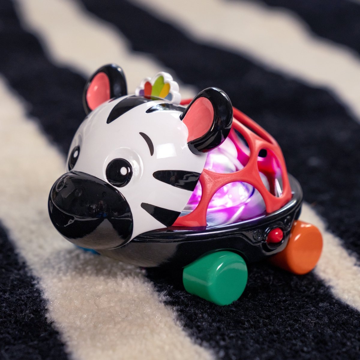 BABY EINSTEIN™CURIOUS CAR ZEN OBALL TOY CAR & RATTLE - Premium for Kids in Qatar | Toysaro.com