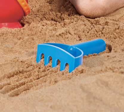 مجموعة مطبخ المستكشف الخارجي من HAPE – مطبخ لعب خشبي للاستخدام الخارجي مع حوض، خزان مياه، ألعاب رمل وأدوات، لعبة طبخ للعب التخيلي للأطفال، مجموعة لعب مطبخ متينة للحديقة للأطفال بعمر 3 سنوات فما فوق