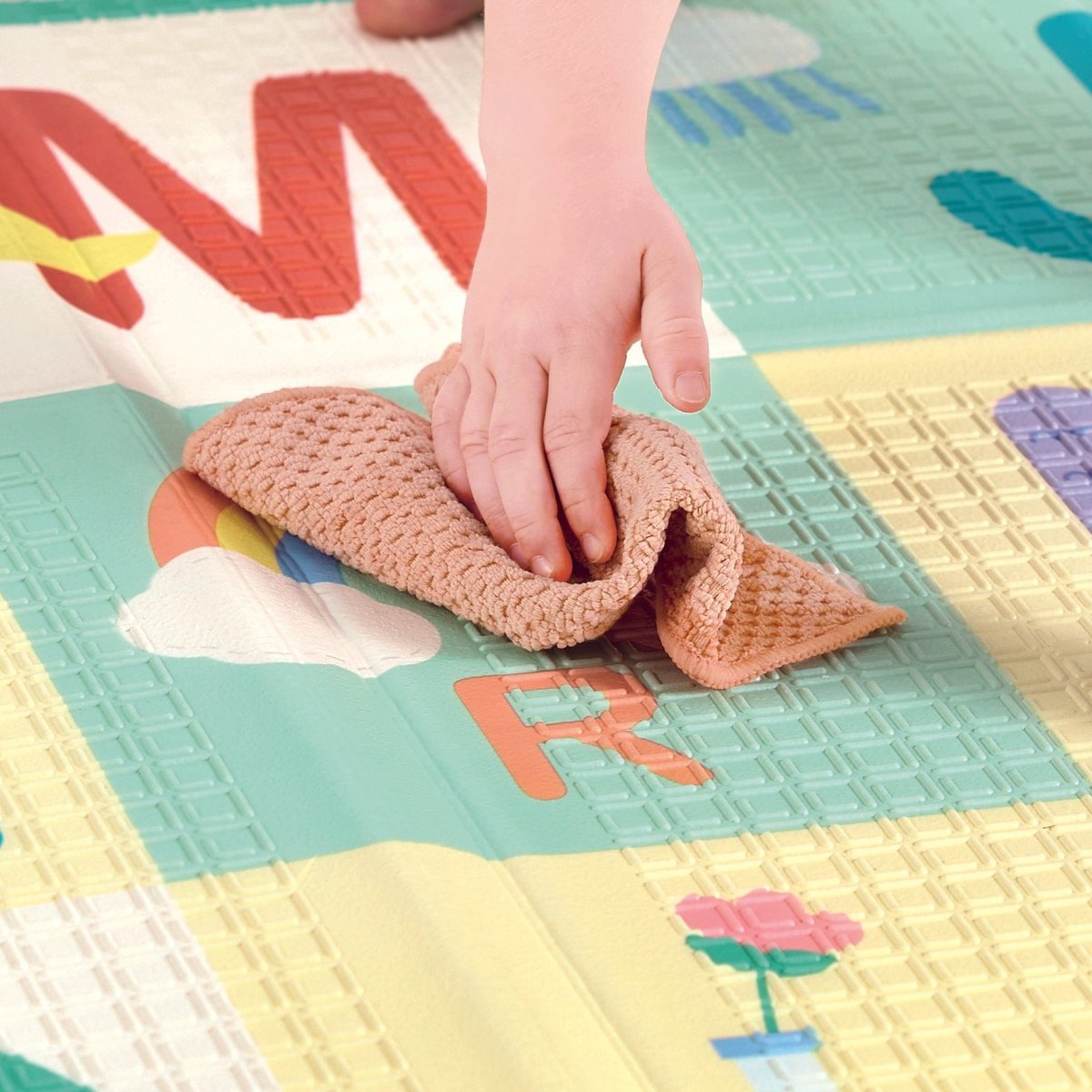 FOLDABLE ALPHABET PLAY MAT - Premium for Kids in Qatar | Toysaro.com