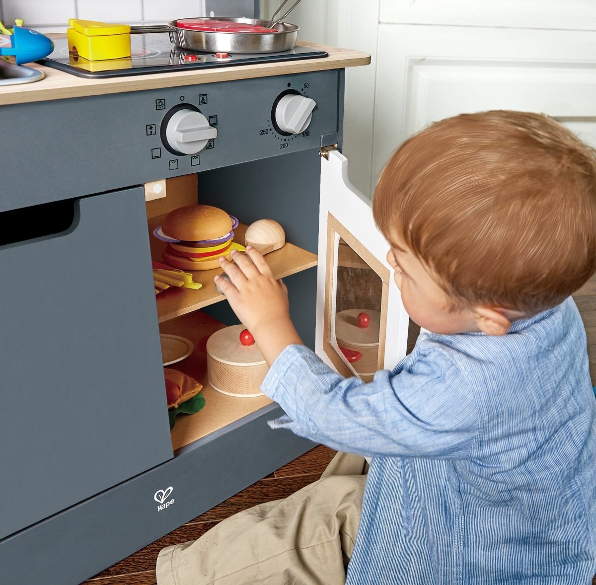 Hape Kitchen with Light and Sound / Grey - Premium for Kids in Qatar | Toysaro.com