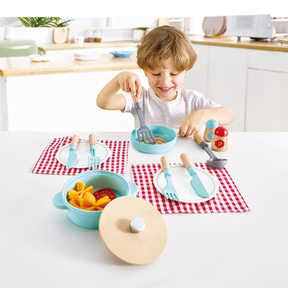 LITTLE CHEF COOKING & SERVE PLAY SET - Premium for Kids in Qatar | Toysaro.com
