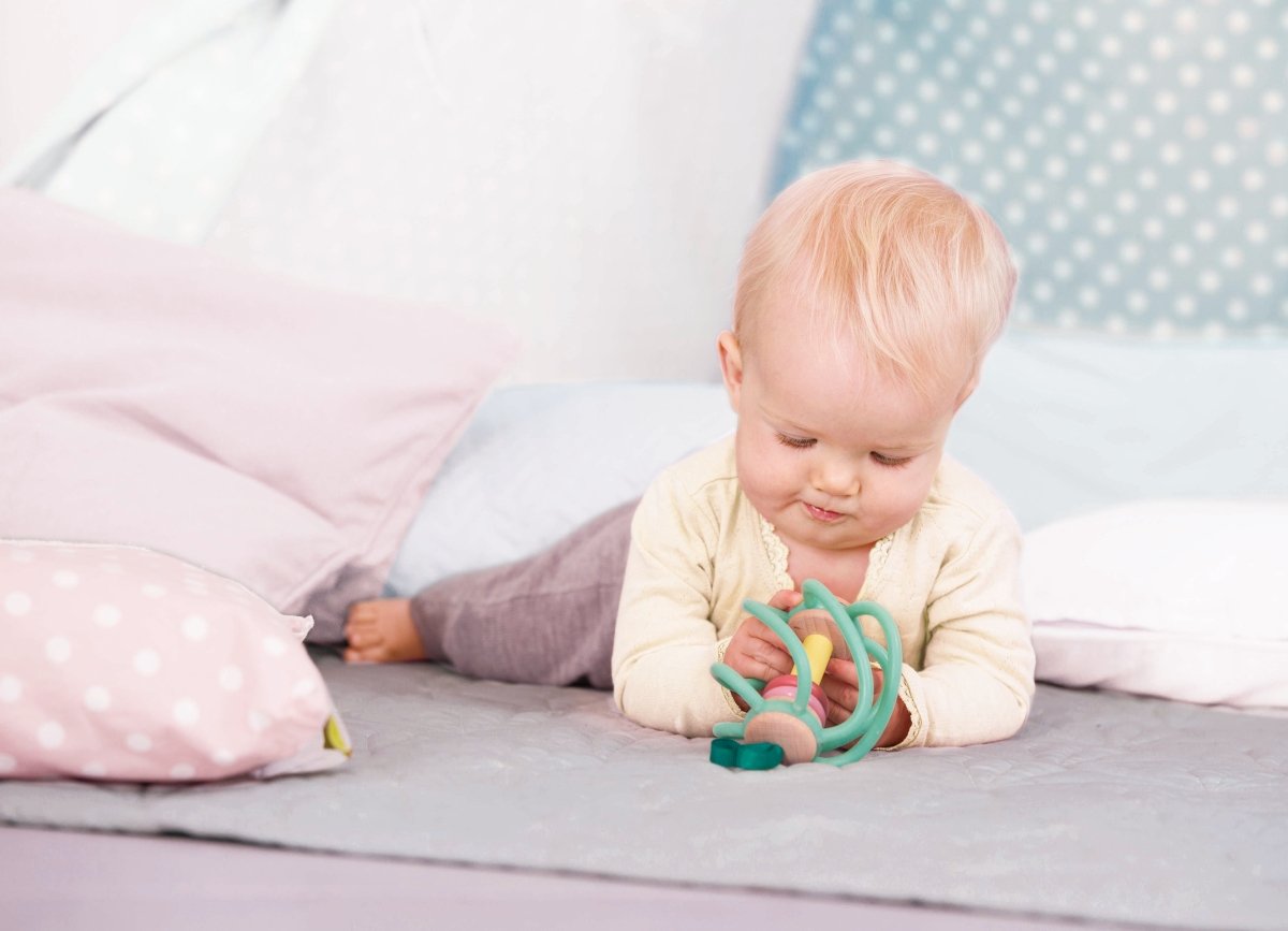 Hape Apple Grab Teether Baby Toy - Premium for Kids in Qatar | Toysaro.com