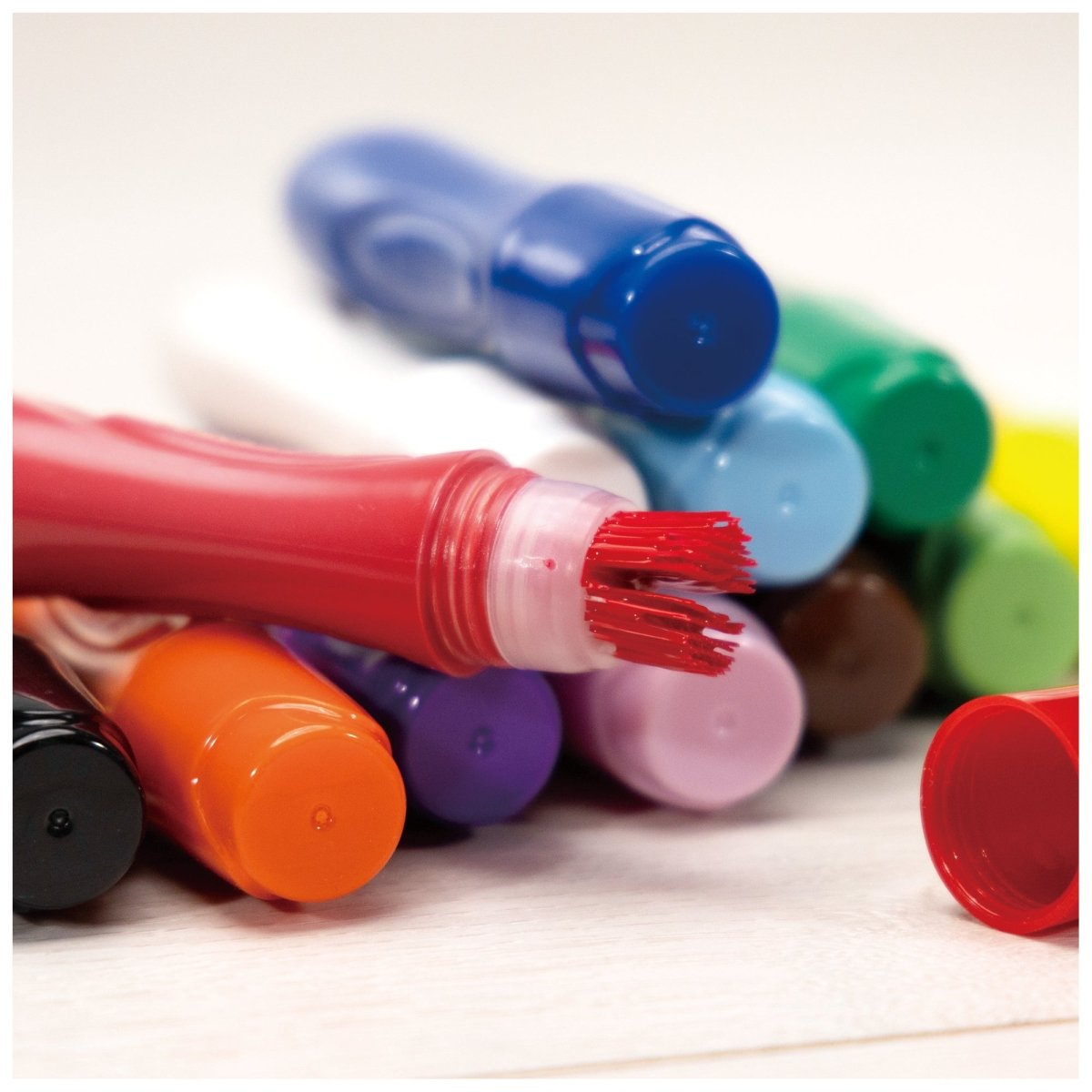 12 CLASSIC COLOURS - SNB - Premium for Kids in Qatar | Toysaro.com