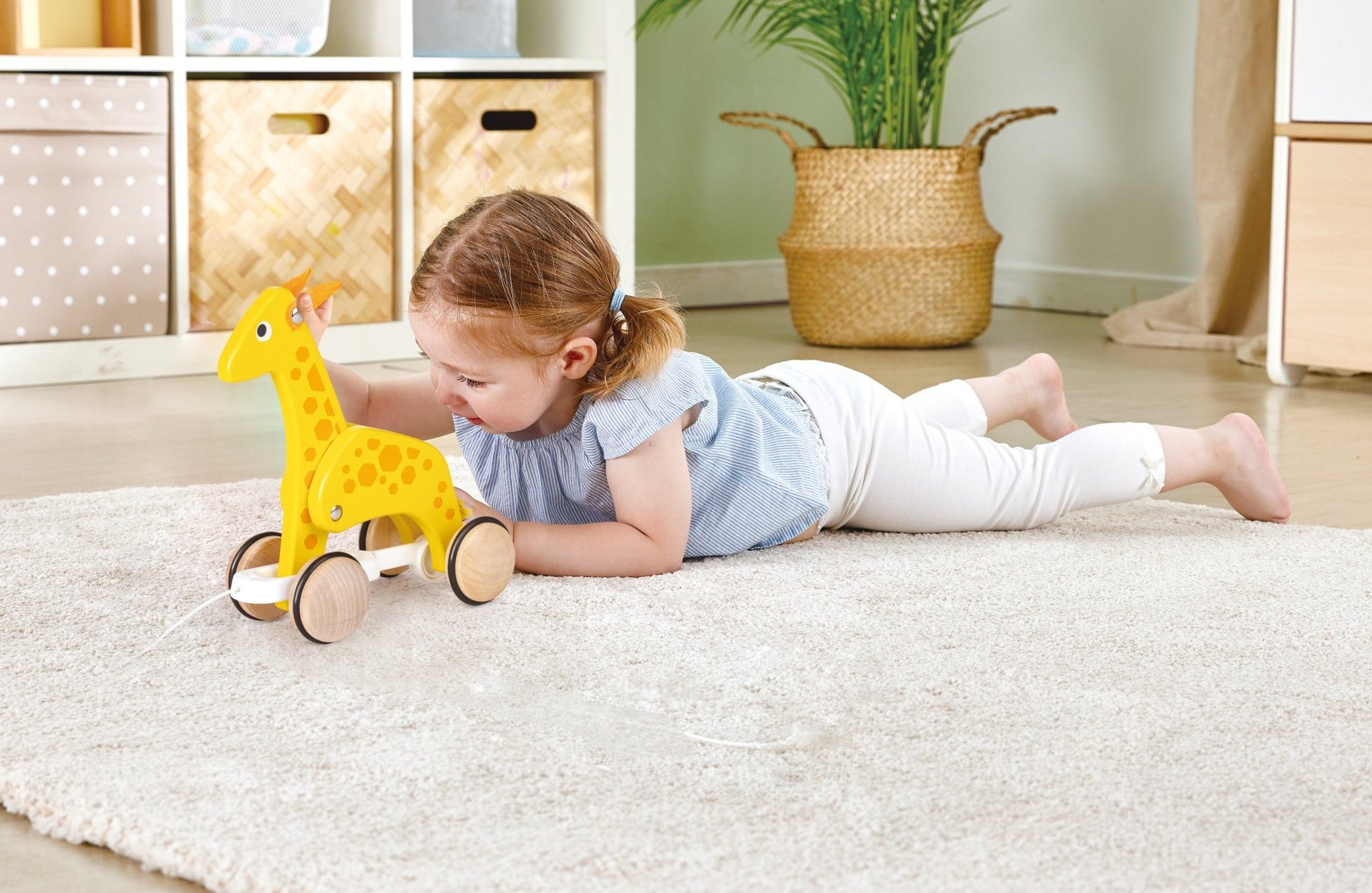 Hape Push and Pull Giraffe Wooden Pull Along Toy - Premium for Kids in Qatar | Toysaro.com