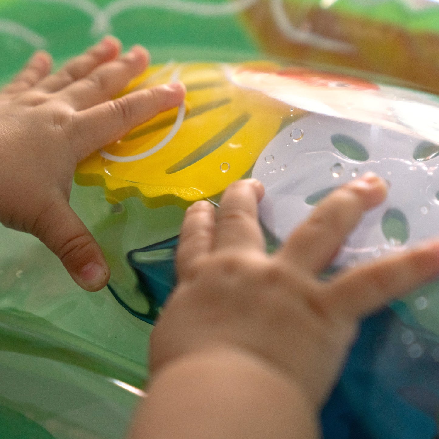 Baby Einstein™Sea Floor Explorers™ 2 - in - 1 Water Mat Play Gym - Premium for Kids in Qatar | Toysaro.com