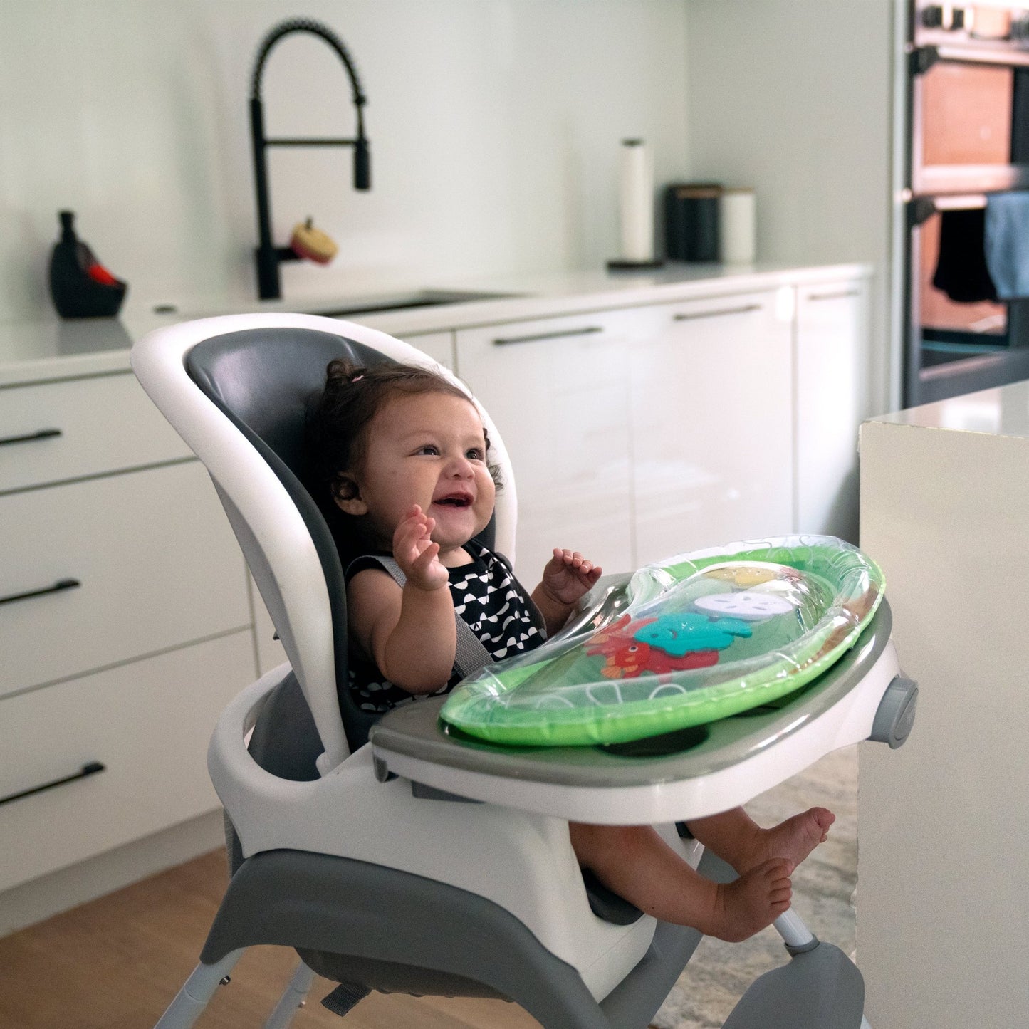 Baby Einstein™Sea Floor Explorers™ 2 - in - 1 Water Mat Play Gym - Premium for Kids in Qatar | Toysaro.com