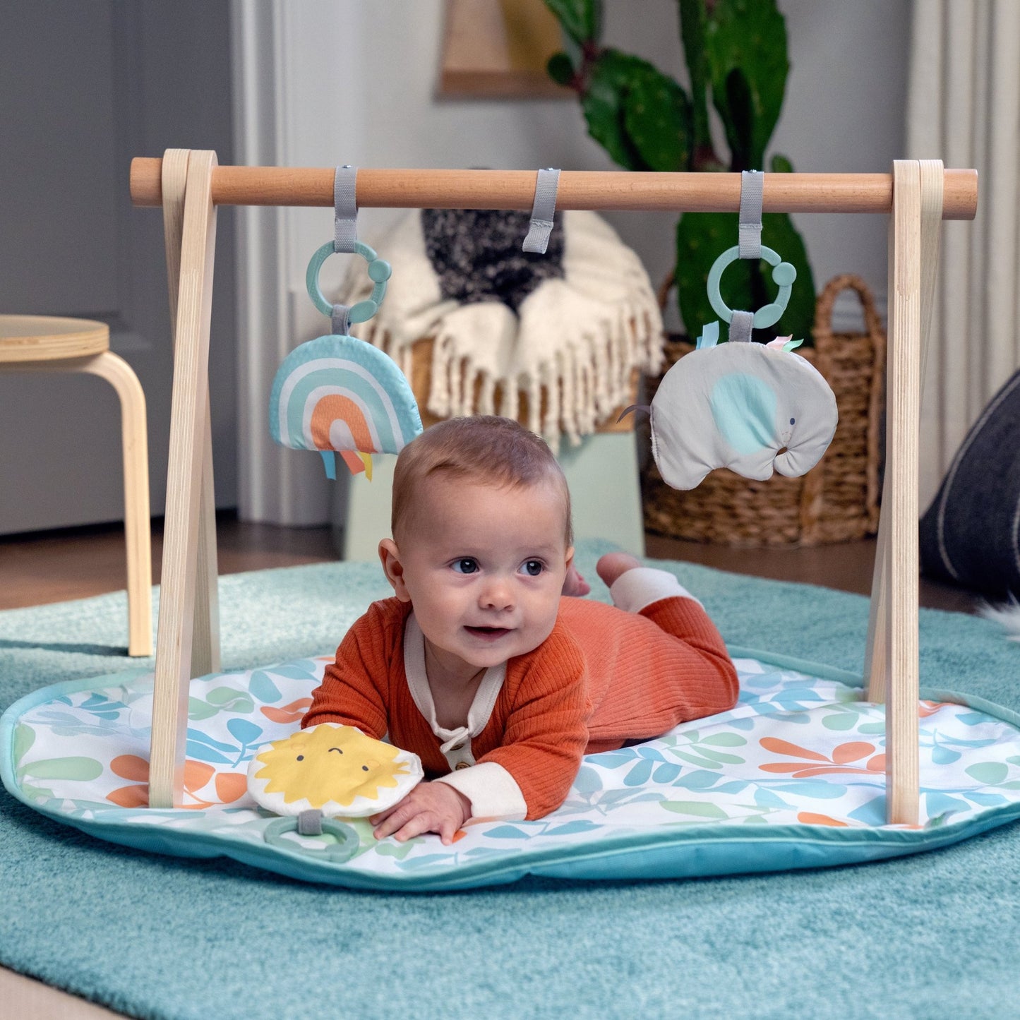 Ingenuity Sun Valley™ Wooden Toy Arch & Play Mat - Premium for Kids in Qatar | Toysaro.com