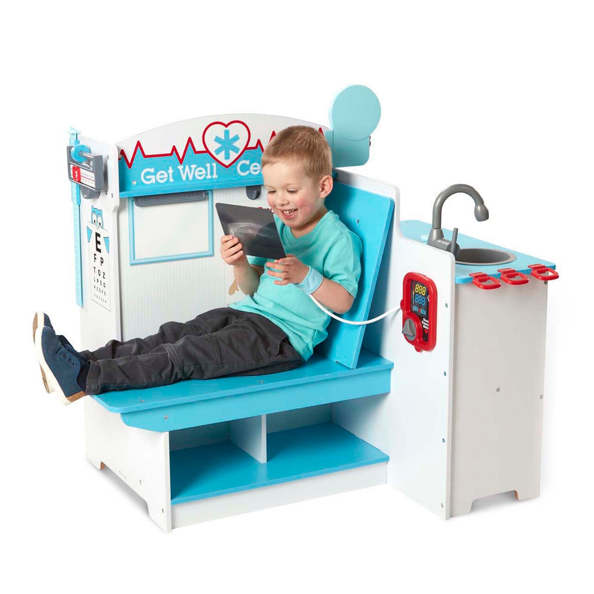Melissa and Doug Get Well Doctor Activity Center - Premium for Kids in Qatar | Toysaro.com