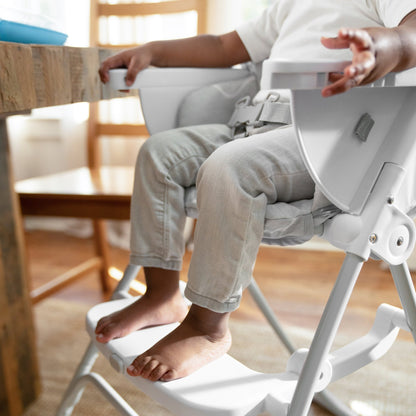Baby Einstein™ Snack and Splash Compact Folding High Chair - Premium for Kids in Qatar | Toysaro.com