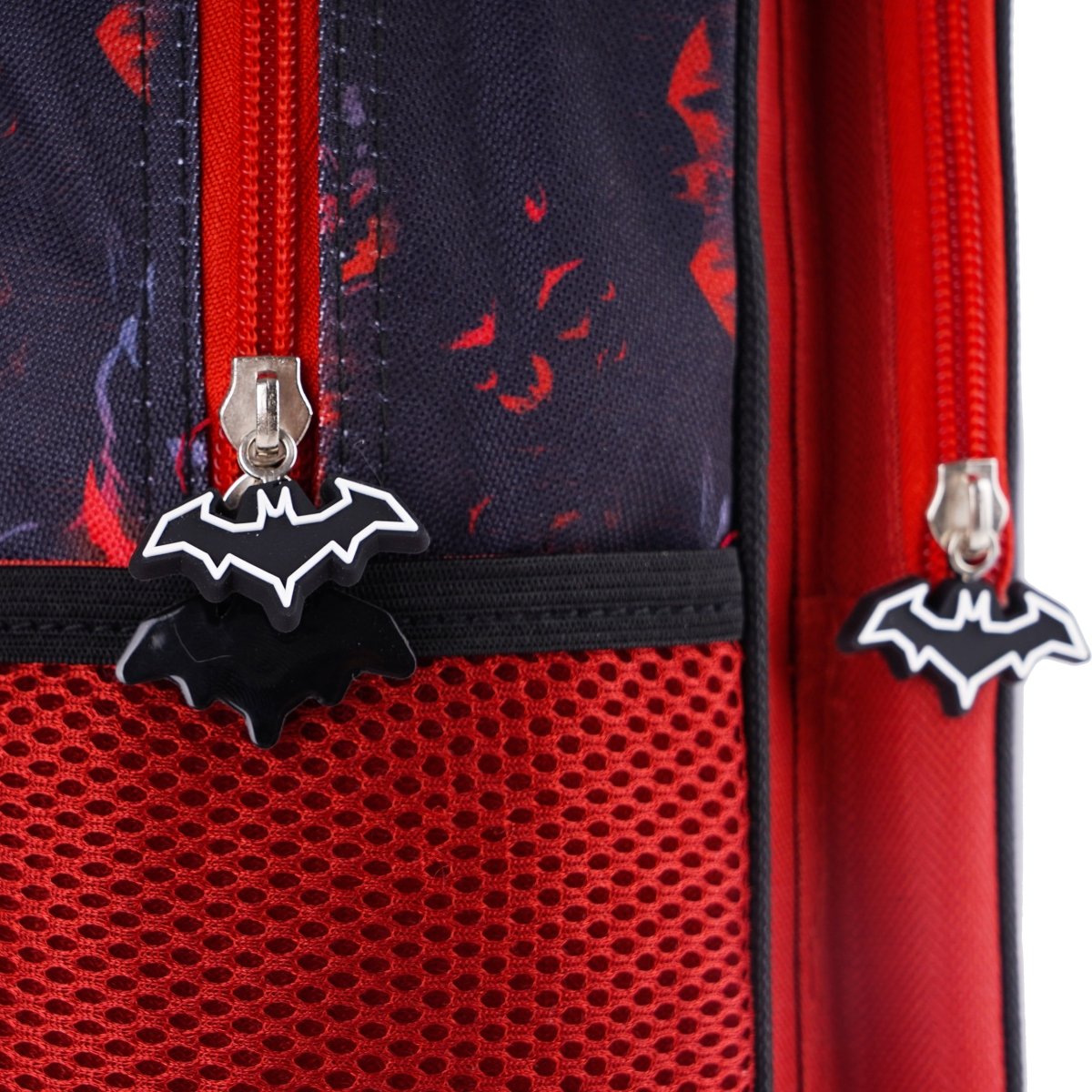 Warner Bros' Batman Dark Hero 6in1 Box Set 16" - Premium for Kids in Qatar | Toysaro.com