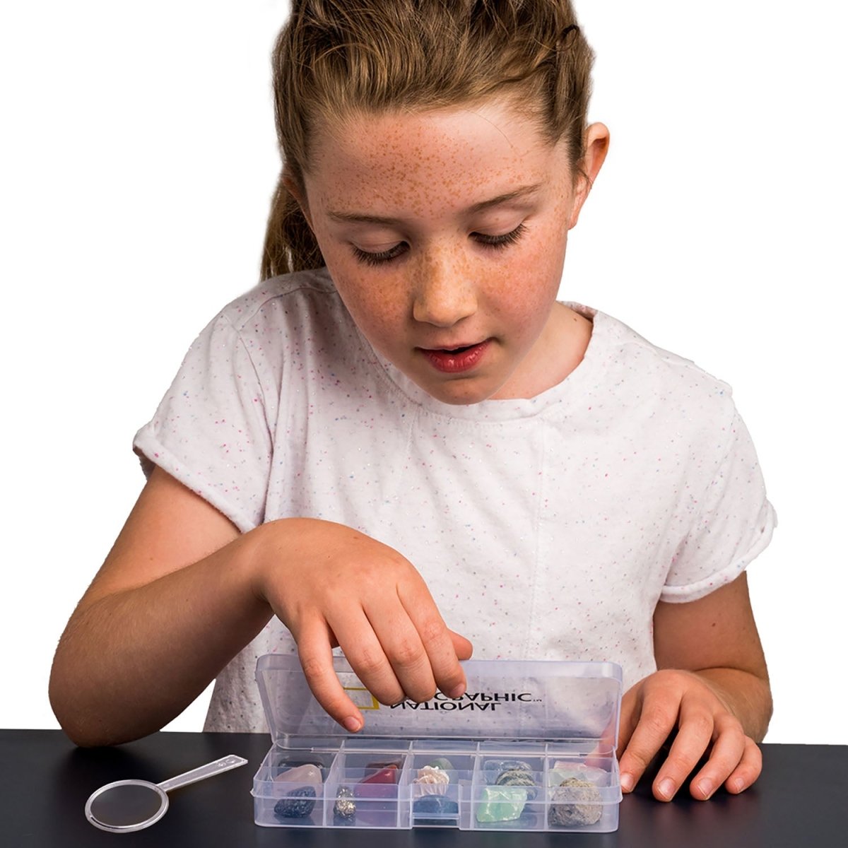 NG ROCK & MINERAL STARTER KIT - Premium for Kids in Qatar | Toysaro.com