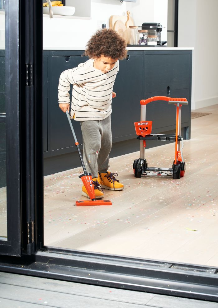 Casdon Henry Cleaning Trolley - Premium for Kids in Qatar | Toysaro.com