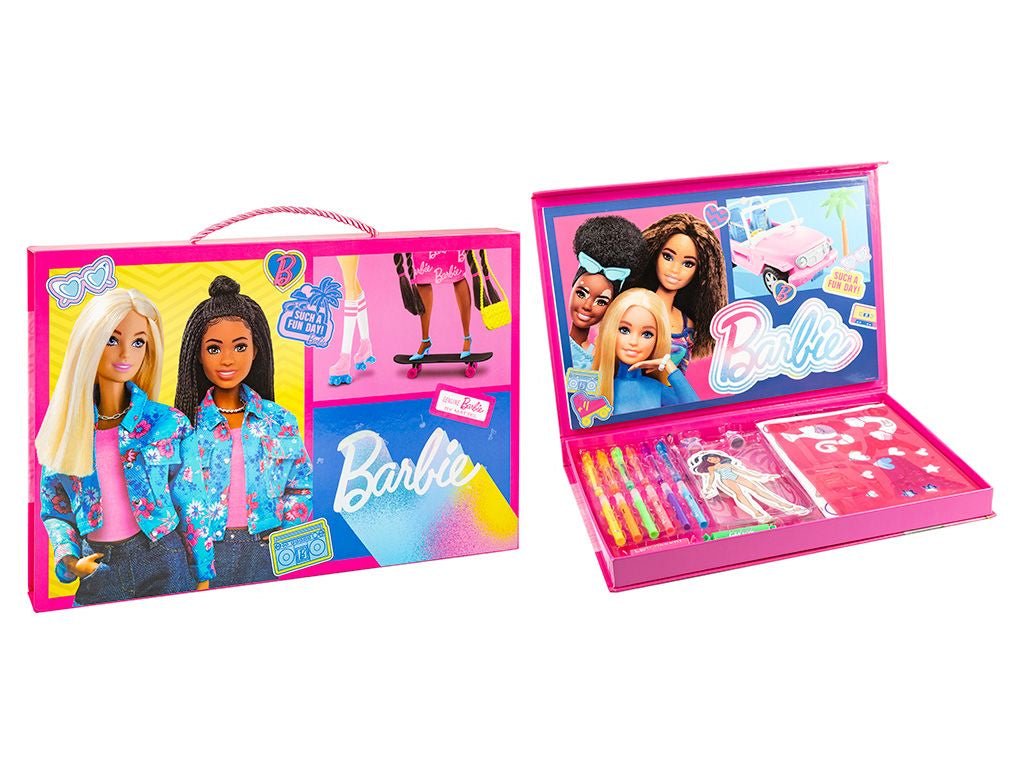 RMS UK BARBIE CORE DELUXE FASHION DESIGNER SET - Premium for Kids in Qatar | Toysaro.com