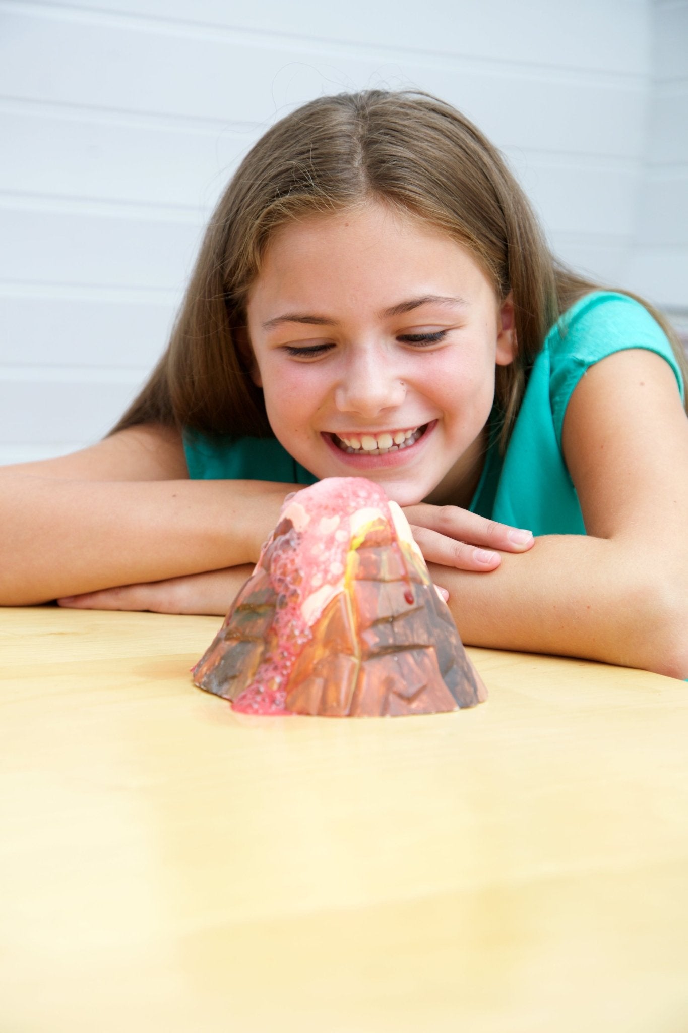 4M Kidz Labs / Volcano Making Kit - Premium for Kids in Qatar | Toysaro.com